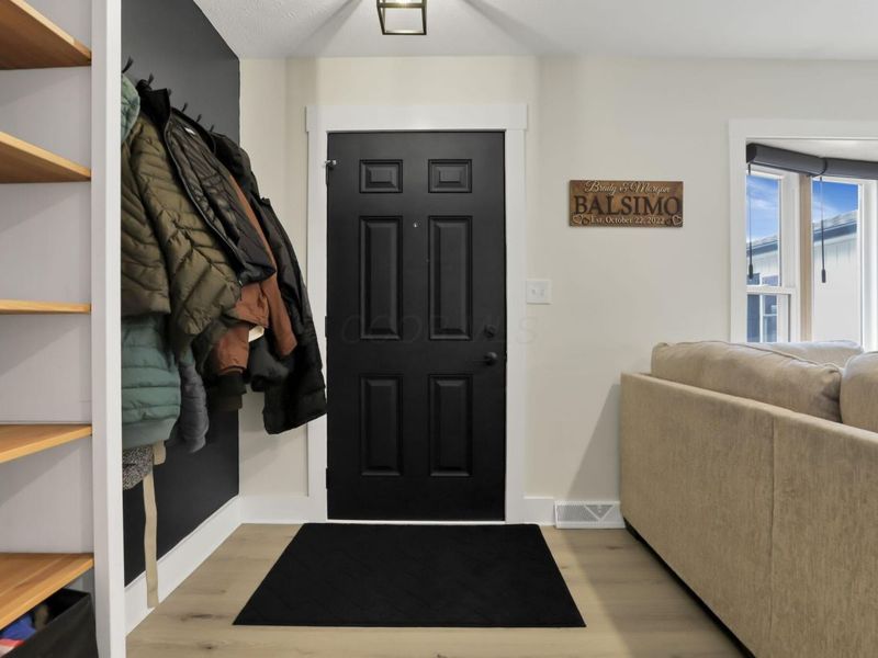 9758 Perrill Road, Canal Winchester, OH 43110 Photo 4