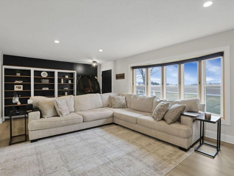 9758 Perrill Road, Canal Winchester, OH 43110 Photo 8