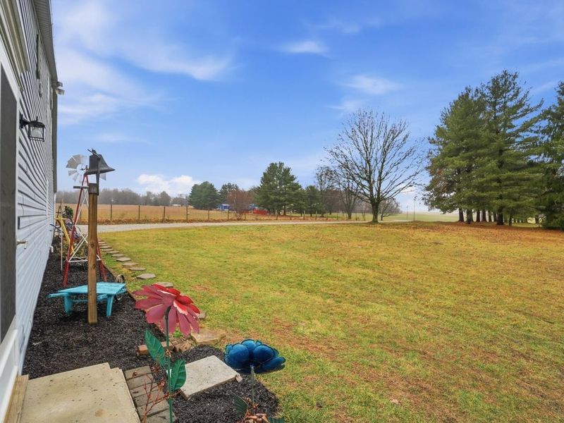 2270 Ginder Road NW, Lancaster, OH 43130 Photo 9