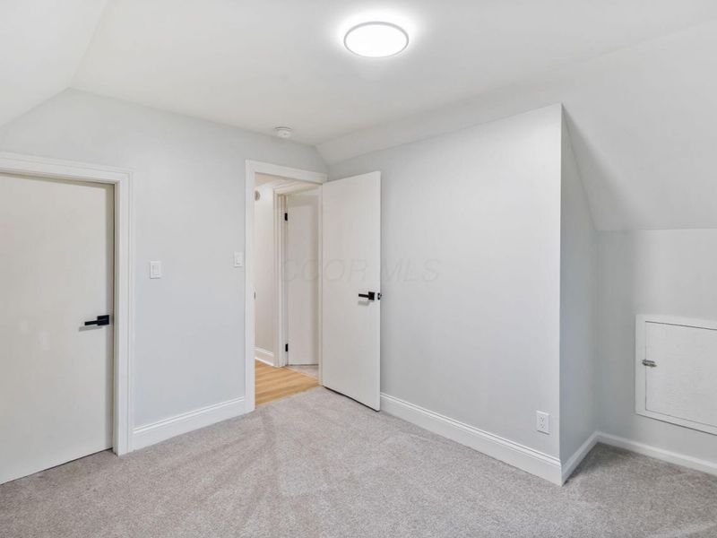 221 S Yale Avenue , Columbus, OH 43222 Photo 28