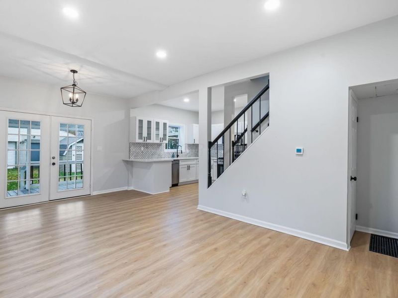 221 S Yale Avenue , Columbus, OH 43222 Photo 3