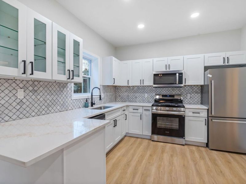 221 S Yale Avenue , Columbus, OH 43222 Photo 9