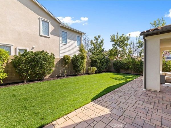 109 Bumblebee , Irvine, CA 92618