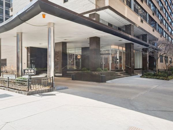 850 N DeWitt Place , Unit 15K, Chicago, IL 60611