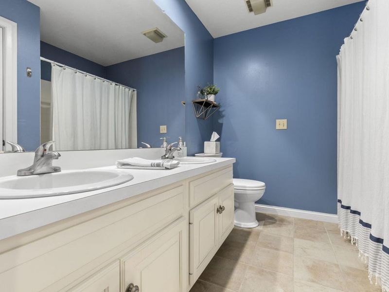 1216 Hooverview Drive , Westerville, OH 43082 Photo 29