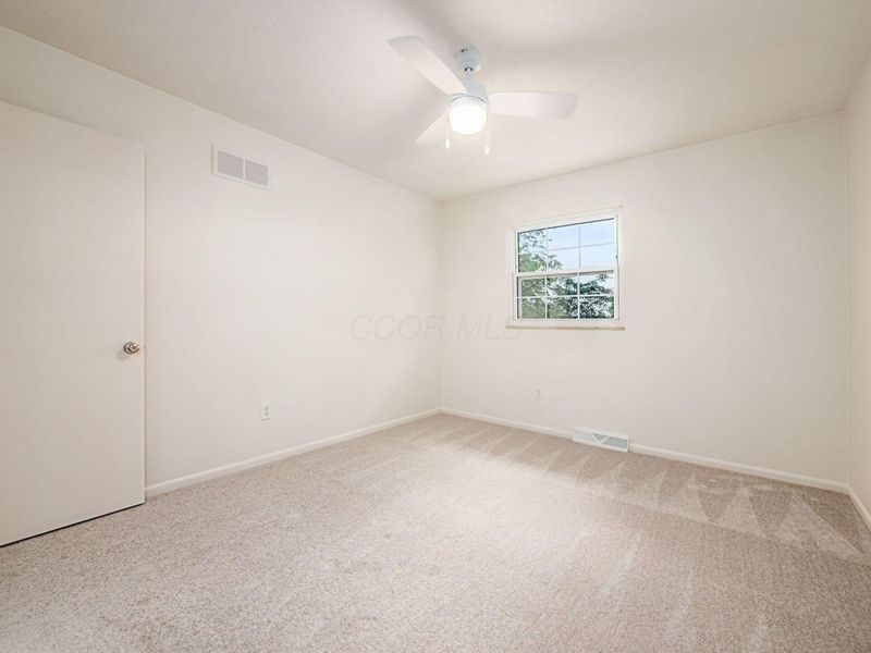 6019 Beechcroft Road, Columbus, OH 43229 Photo 23