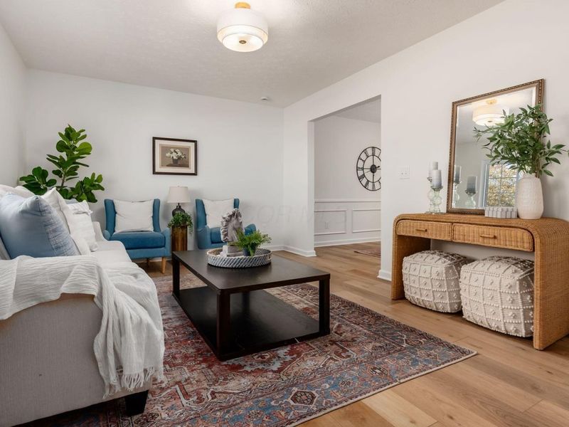 6019 Beechcroft Road, Columbus, OH 43229 Photo 3