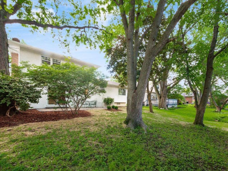 6019 Beechcroft Road, Columbus, OH 43229 Photo 38