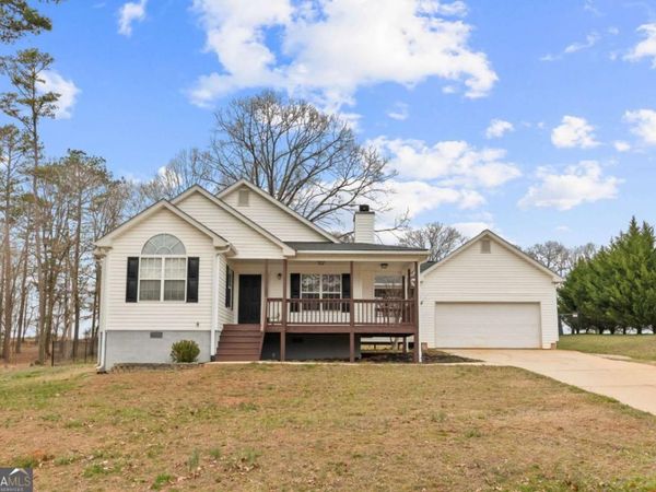 132 Millstone Drive, Commerce, GA 30530