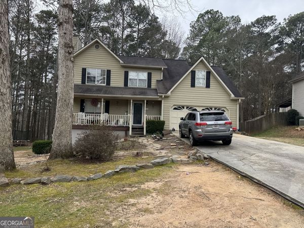 2200 Emerald Drive, Loganville, GA 30052