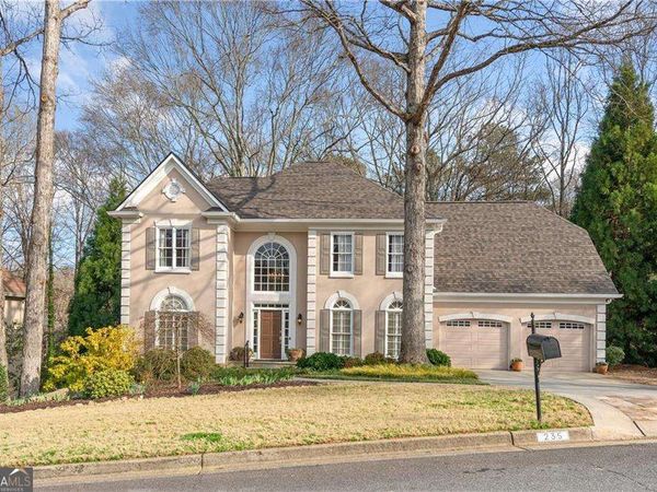 235 Merritt Drive, Roswell, GA 30076