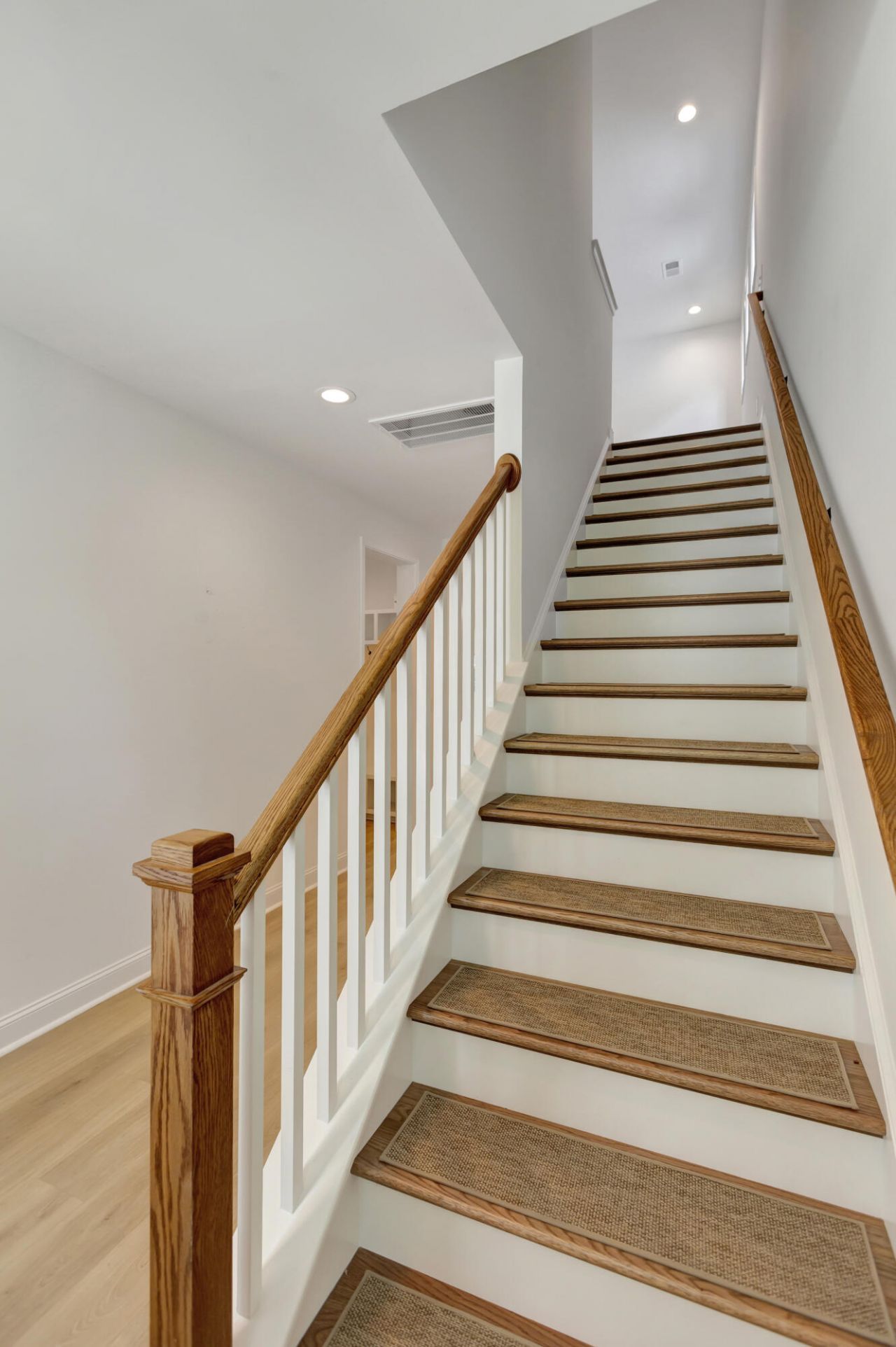 251 Claret Cup Way Photo 12