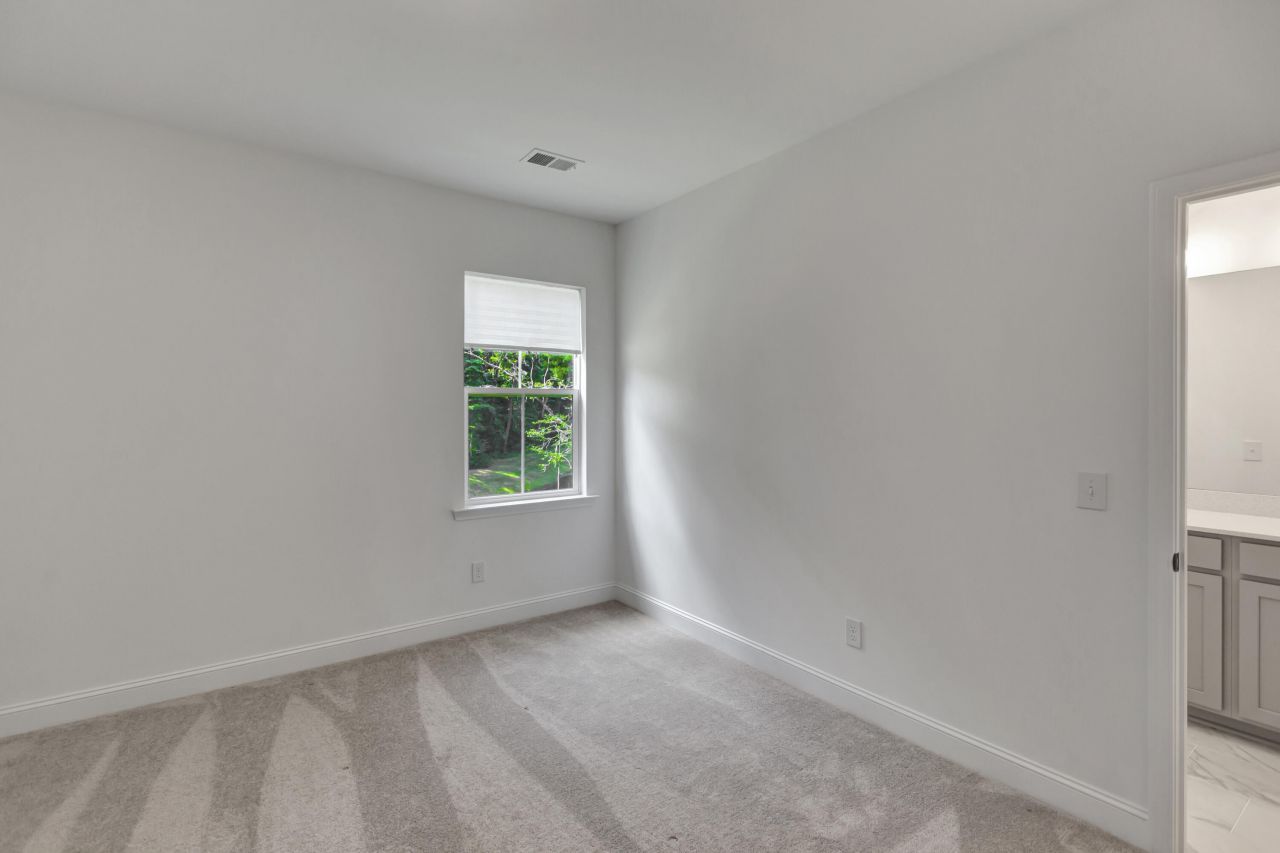 251 Claret Cup Way Photo 22