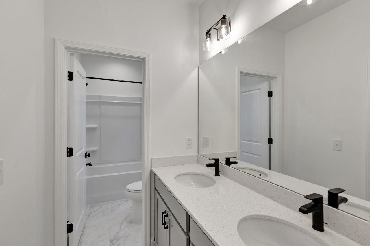 251 Claret Cup Way Photo 24