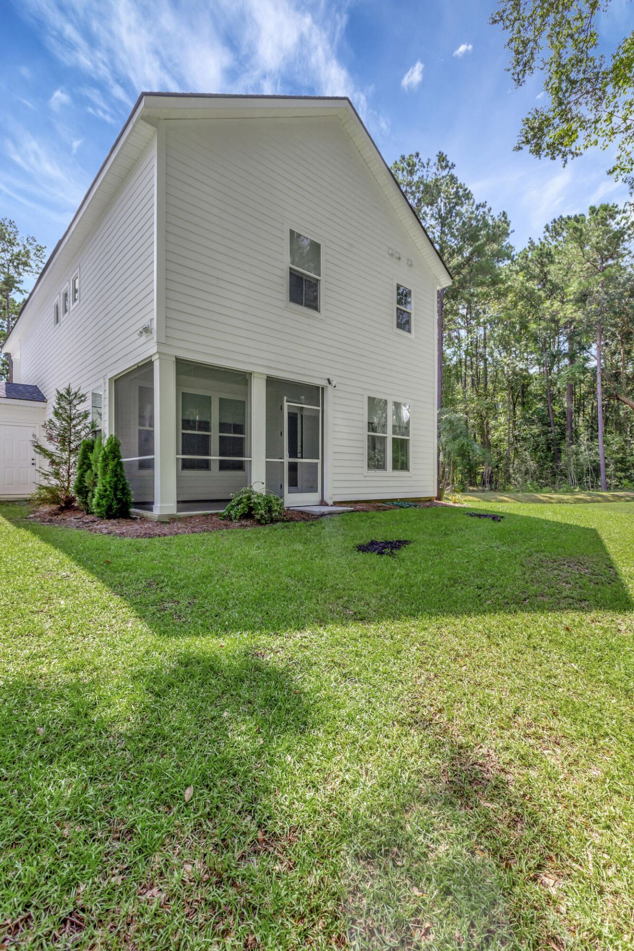 251 Claret Cup Way Photo 32