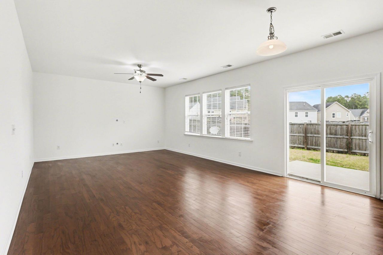 255 Swamp Creek Lane Photo 10