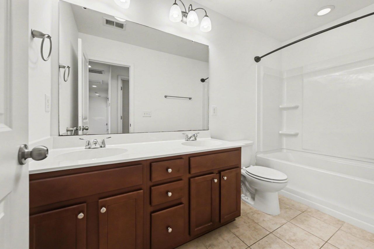 255 Swamp Creek Lane Photo 14