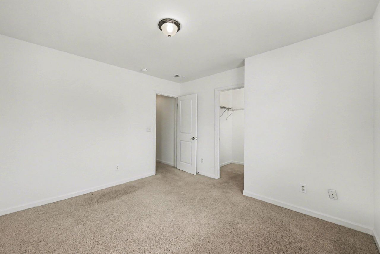 255 Swamp Creek Lane Photo 16