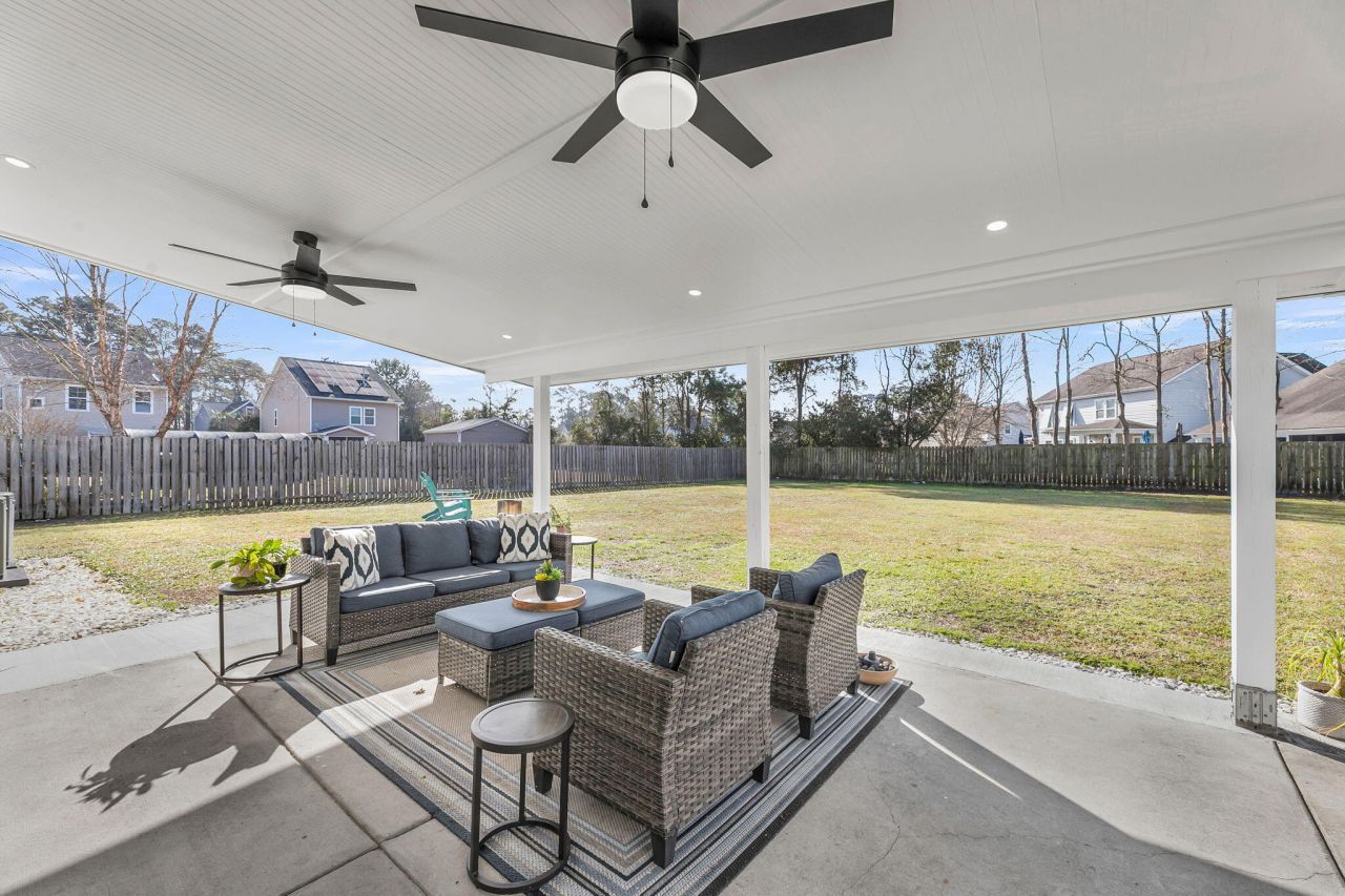 3209 Blazer Horse Court Photo 4