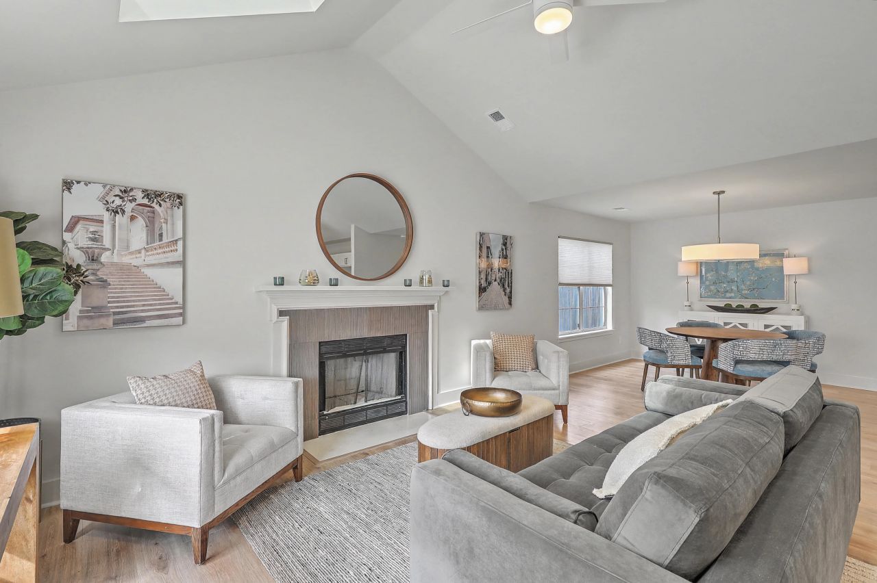 1748 Orange Grove Shores Drive Photo 4