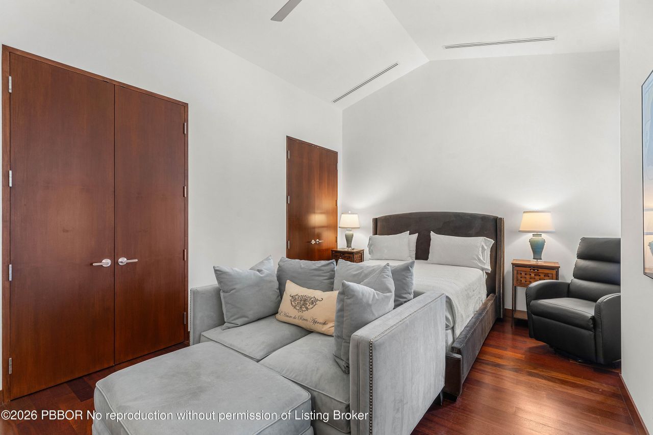 179 E Main Street, Palm Beach, FL 33480 Photo