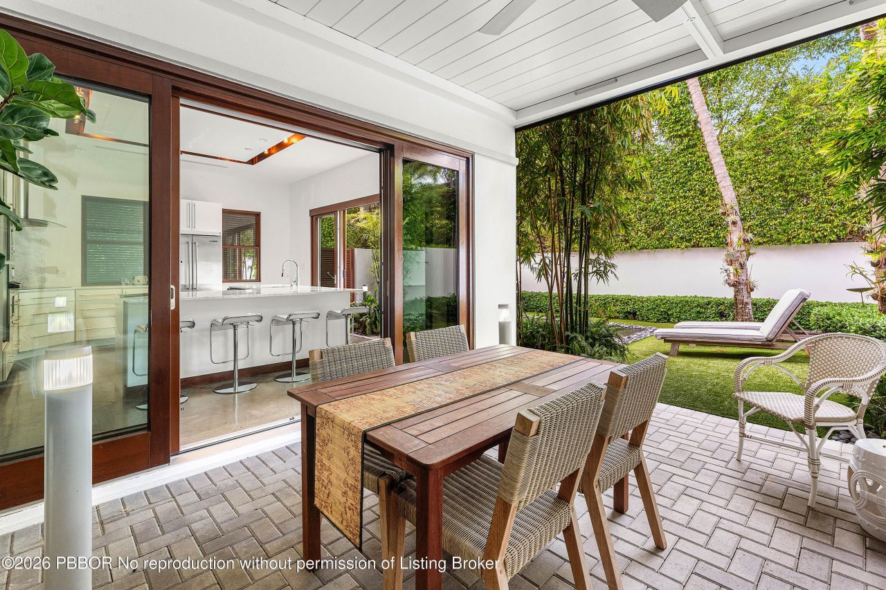 179 E Main Street, Palm Beach, FL 33480 Photo