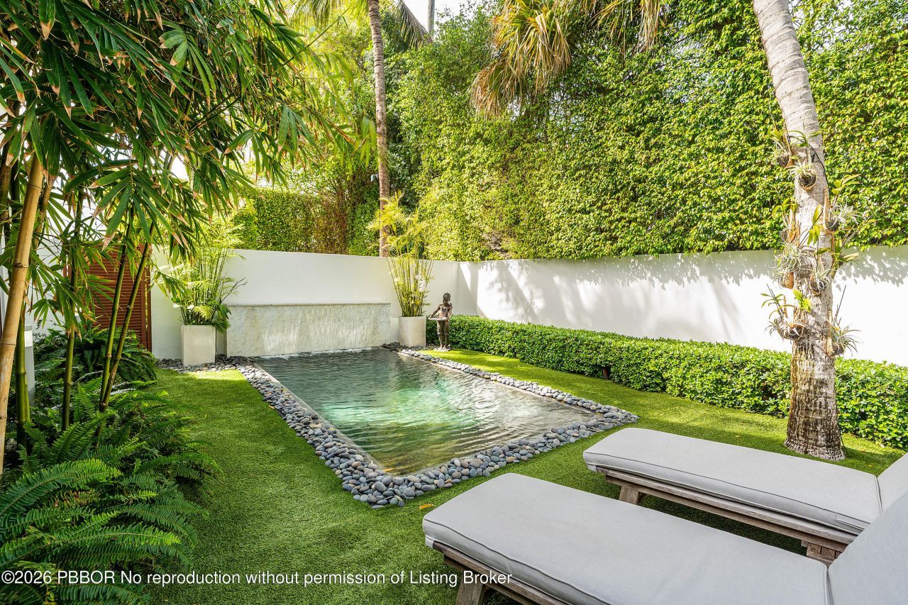 179 E Main Street, Palm Beach, FL 33480 Photo