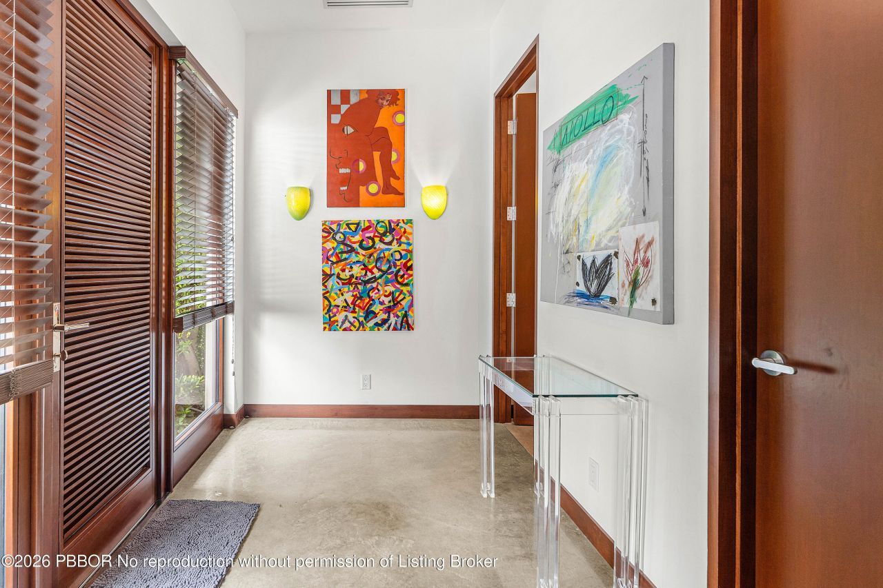 179 E Main Street, Palm Beach, FL 33480 Photo