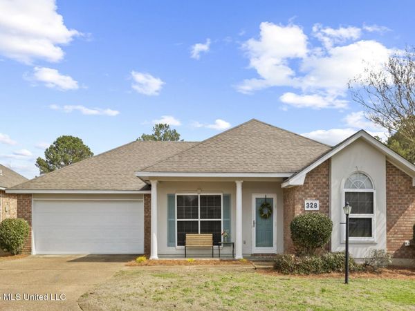 328 Waterfall Way, Clinton, MS 39056