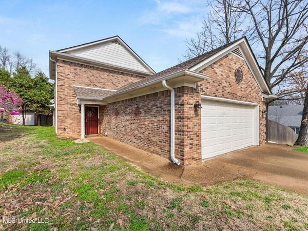 8718 Carriage Cove, Southaven, MS 38671