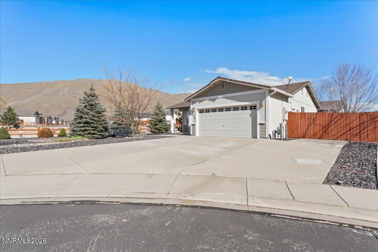 17745 Honey Locust Court, Reno, NV 89508 Photo