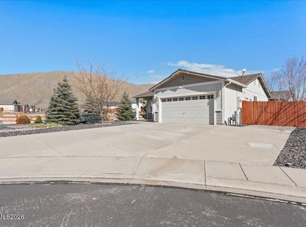 17745 Honey Locust Court, Reno, NV 89508 Photo