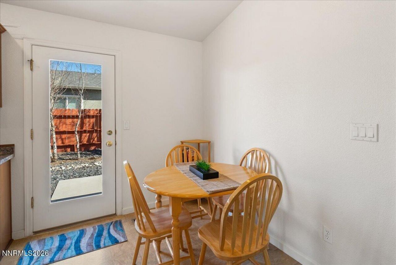 17745 Honey Locust Court, Reno, NV 89508 Photo