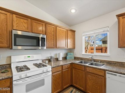 17745 Honey Locust Court, Reno, NV 89508 Photo