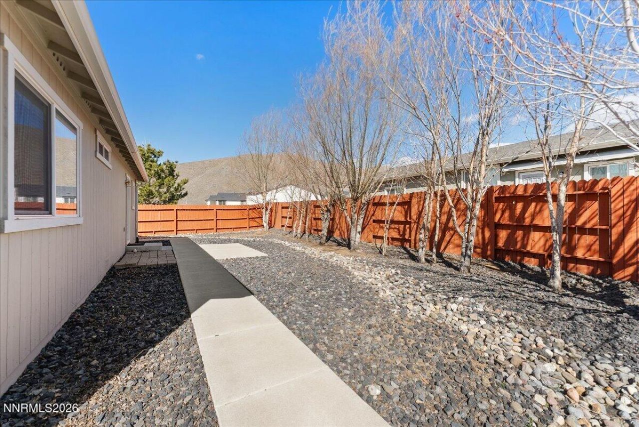 17745 Honey Locust Court, Reno, NV 89508 Photo