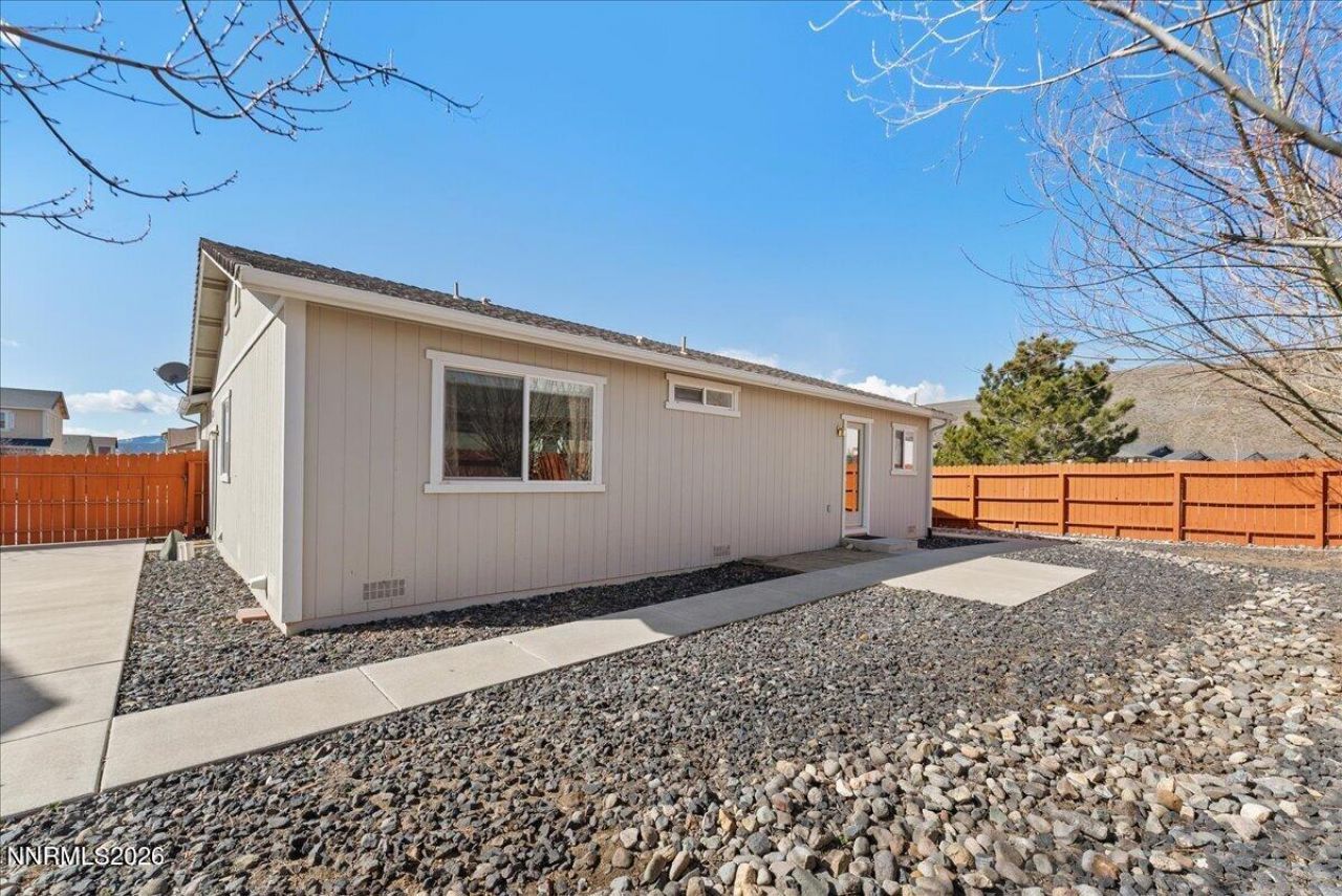 17745 Honey Locust Court, Reno, NV 89508 Photo