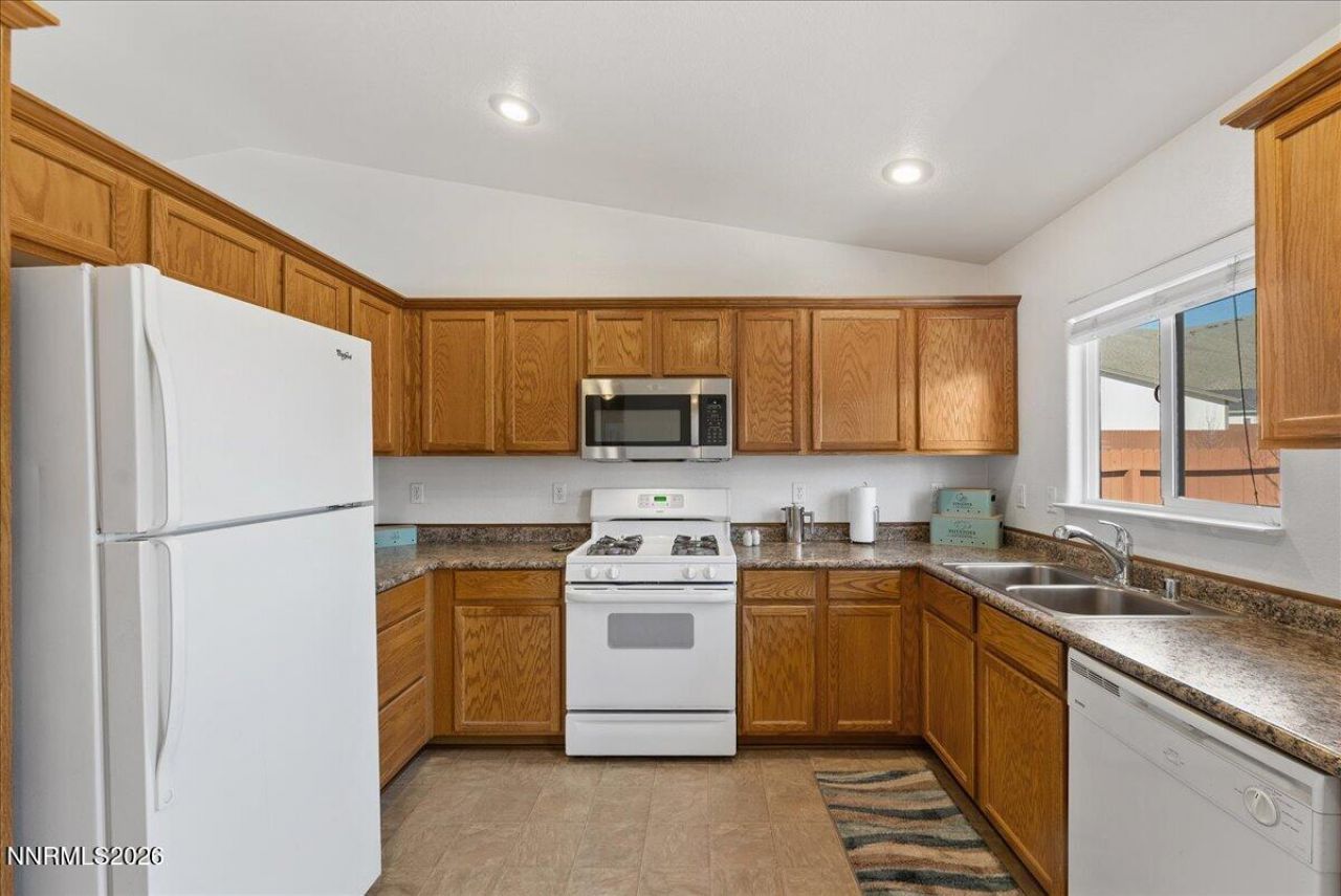 17745 Honey Locust Court, Reno, NV 89508 Photo