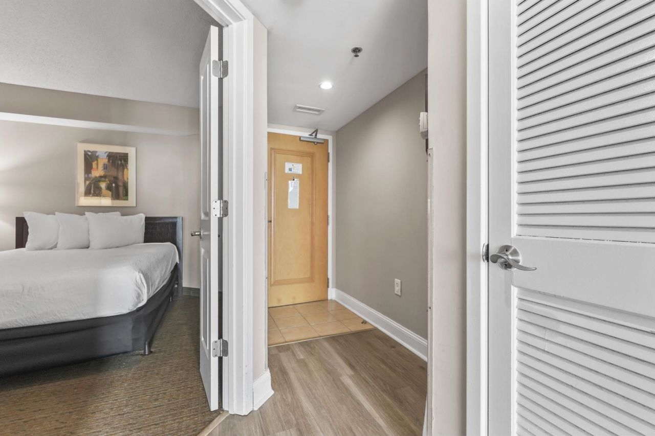 2301 S Ocean Blvd. S Photo 22