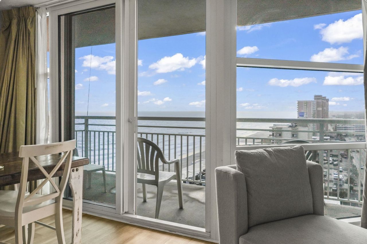 2301 S Ocean Blvd. S Photo 6