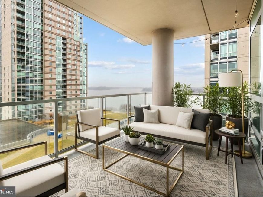 901 N Penn Street, Unit F810, Philadelphia, PA 19123 Main Photo