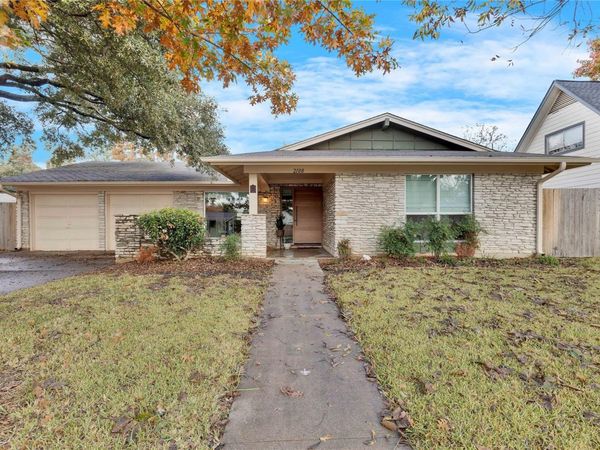 2108 Wooten DR, Austin, TX 78757