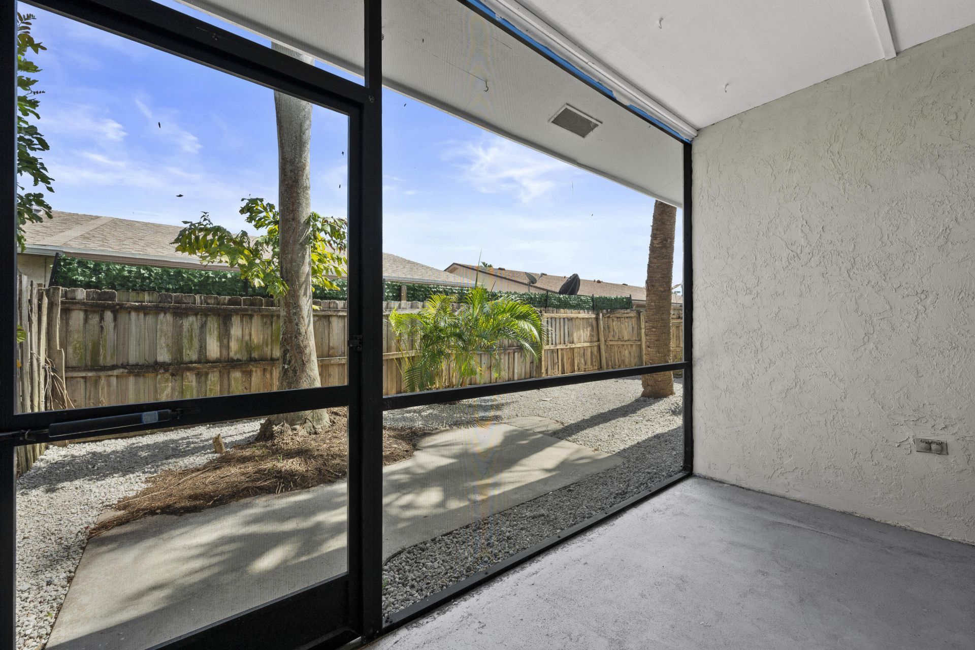 8632 Pluto Terrace, West Palm Beach, FL 33403 Photo