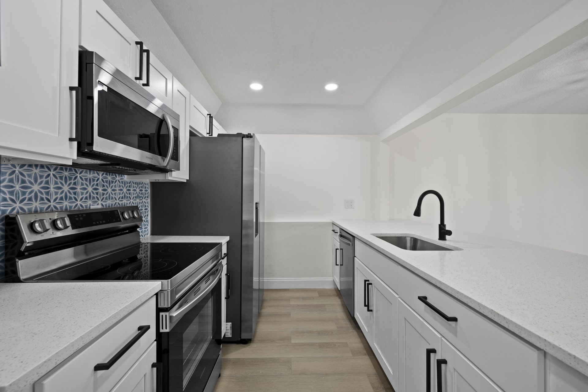 8632 Pluto Terrace, West Palm Beach, FL 33403 Photo