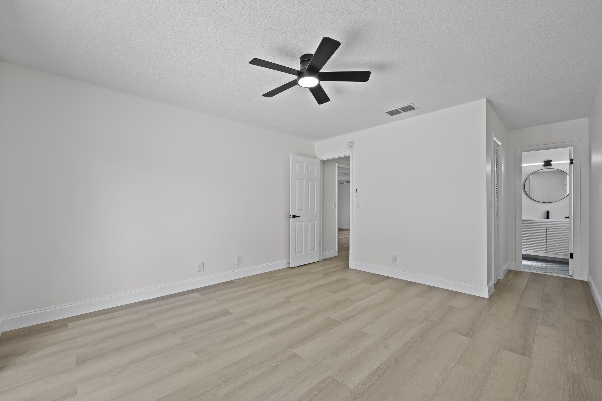 8632 Pluto Terrace, West Palm Beach, FL 33403 Photo