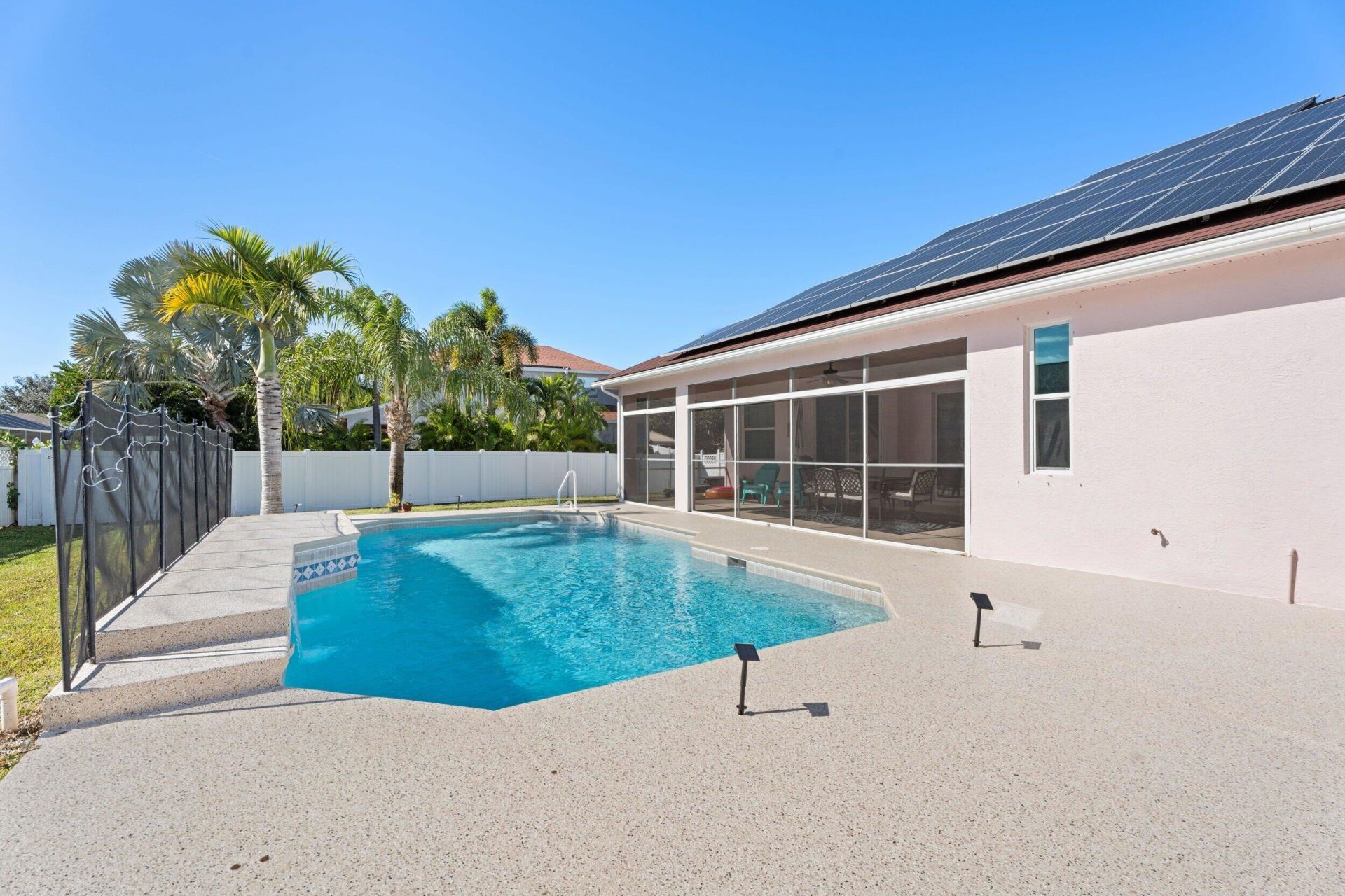 5806 NW Rose Petal Court, Port Saint Lucie, FL 34986 Photo