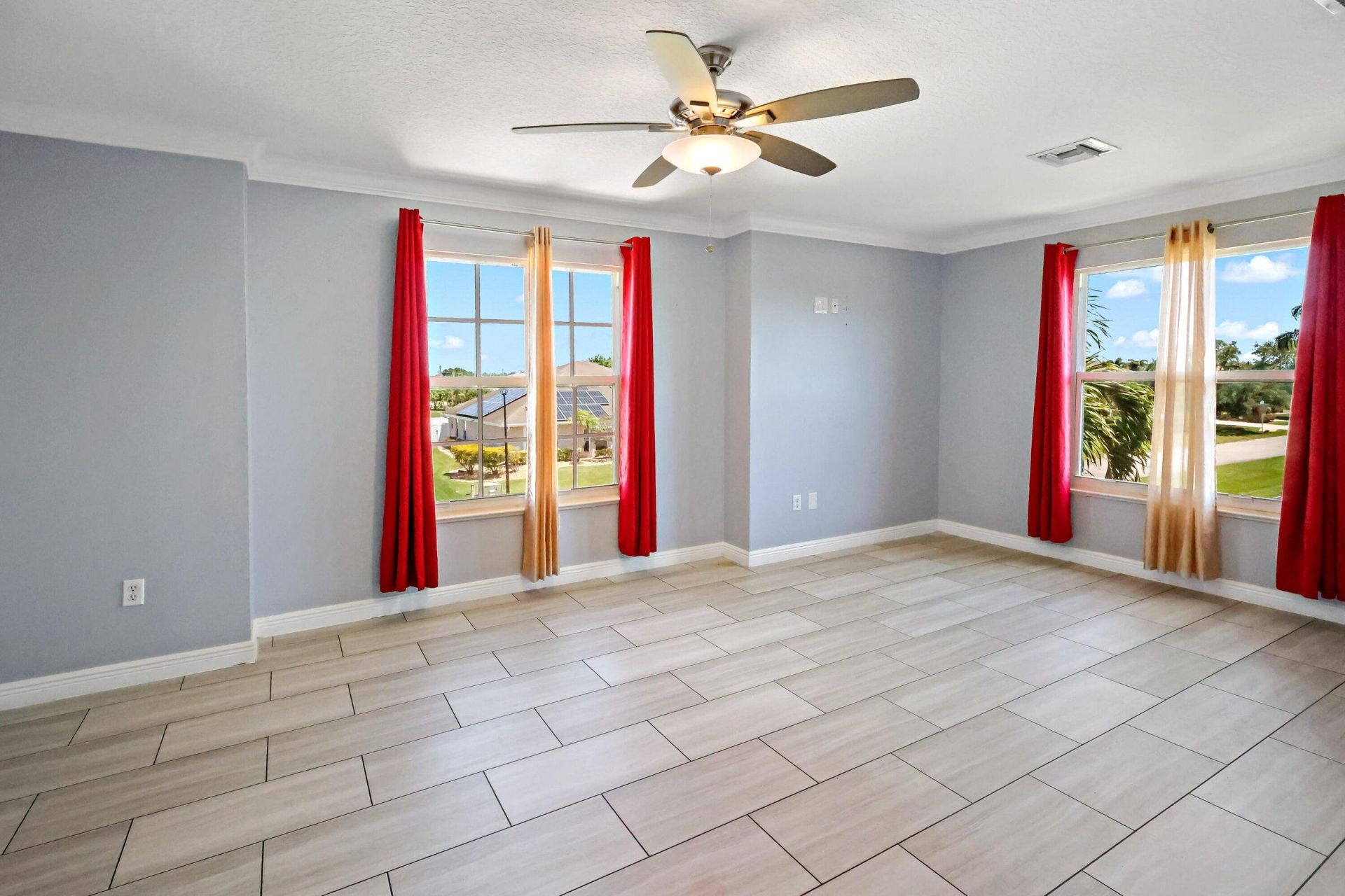 5806 NW Rose Petal Court, Port Saint Lucie, FL 34986 Photo