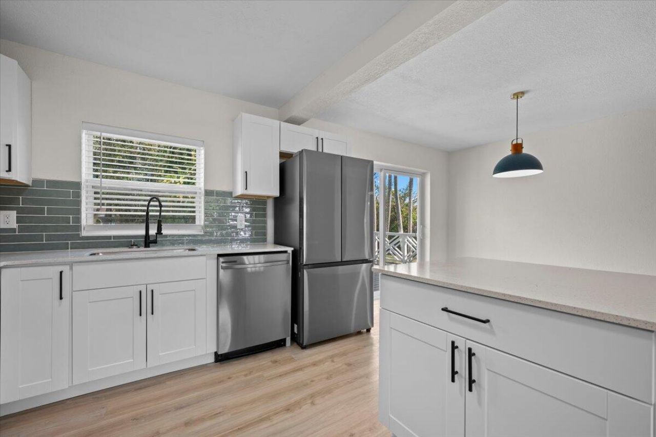 2585 Lorraine Court, North Palm Beach, FL 33403 Photo