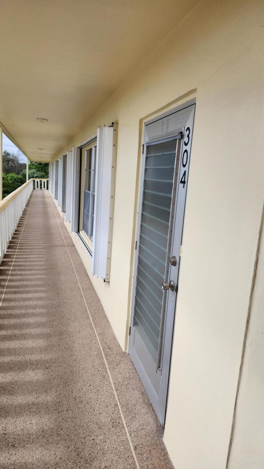 304 Wellington E, Unit 304, West Palm Beach, FL 33417 Photo