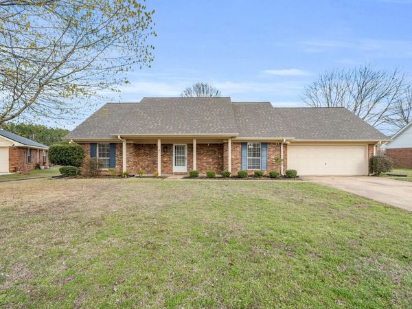 72 N Butternut, Columbus, MS 39705