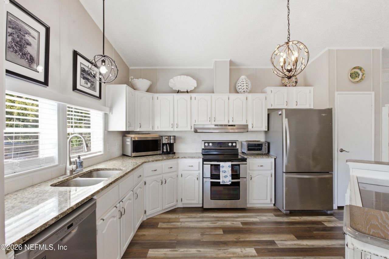 128 Jill Lane, Satsuma, FL 32189 Photo